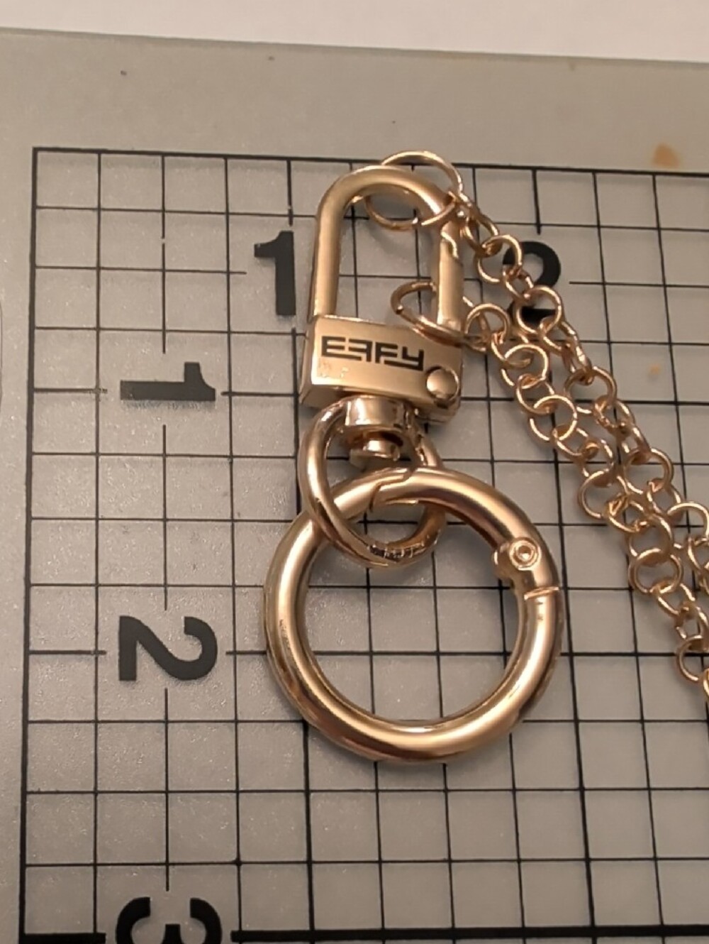 Effy Royal Caribbean Gold Tone Chain Key & Card Holder with Ring - Picture 3 of 5